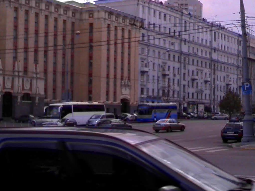 A-Hostels On Tri Vokzala Moscú Exterior foto